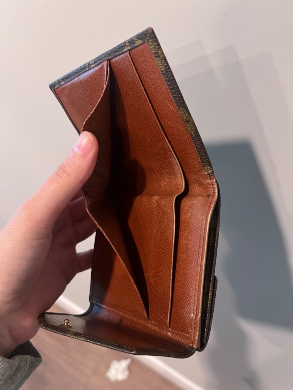 Vintage Louis Vuitton double sided wallet - Picture 10 of 14